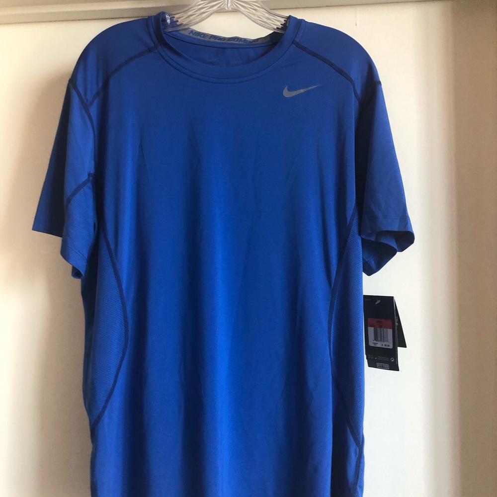Men’s Nike Athletic Shirt